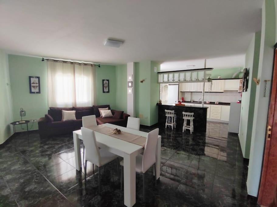 Cheyma Home 3º: Amplio Apartamento En Alcala Ngoại thất bức ảnh